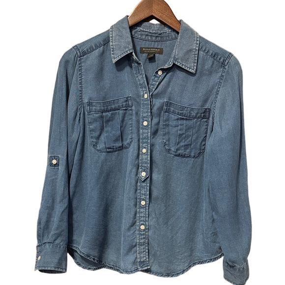 Banana Republic Dillon Classic Fit Blue Button-Down Shirt Size S Petite - Picture 2 of 4